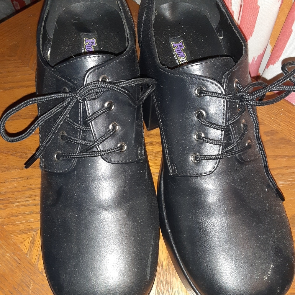 Platform Shoes - Picture 4 of 5